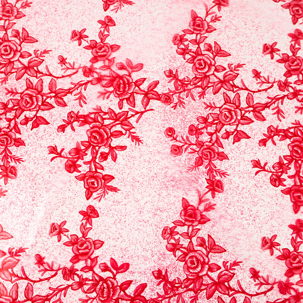Krystalphane Rolled wrap Red Rose Lattice close-up